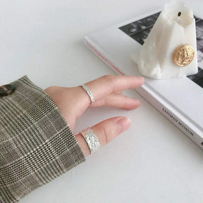 ISOLDE'S FOIL WIDE-FACED SILVER RING - OPHRASTUDIO