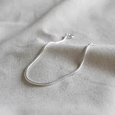 MEDUSA'S SNAKE BONE SILVER CHAIN BRACELET - OPHRASTUDIO