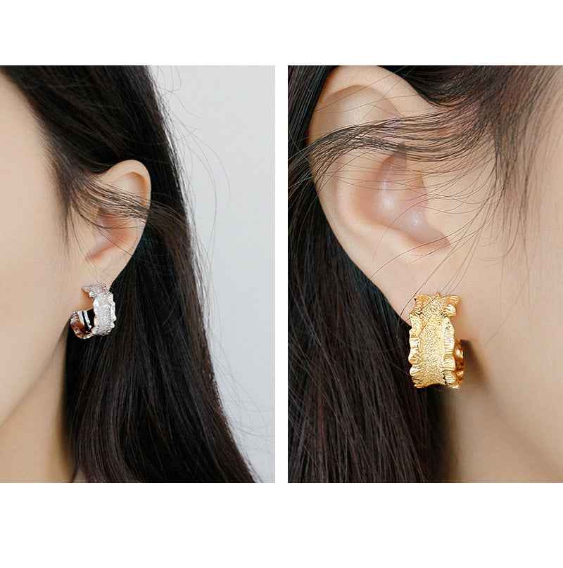 Wavy Sand Silver Hoop Earrings