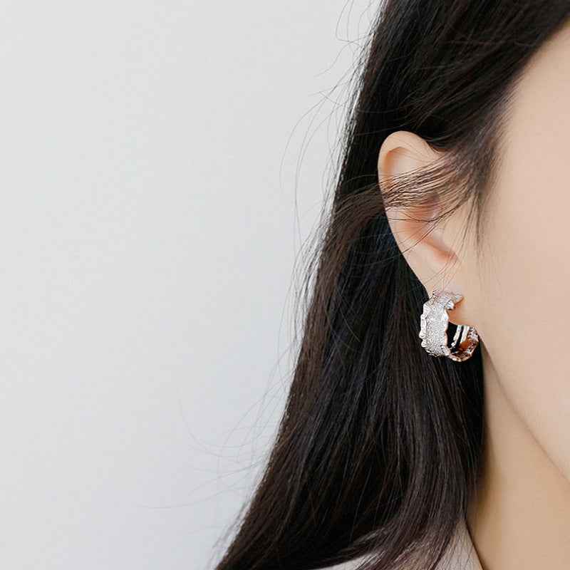 Wavy Sand Silver Hoop Earrings