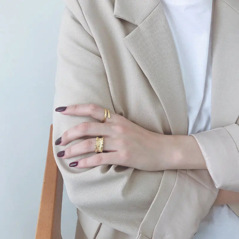 ARIELLA'S WAVE SAND SURFACE SILVER RING - OPHRASTUDIO