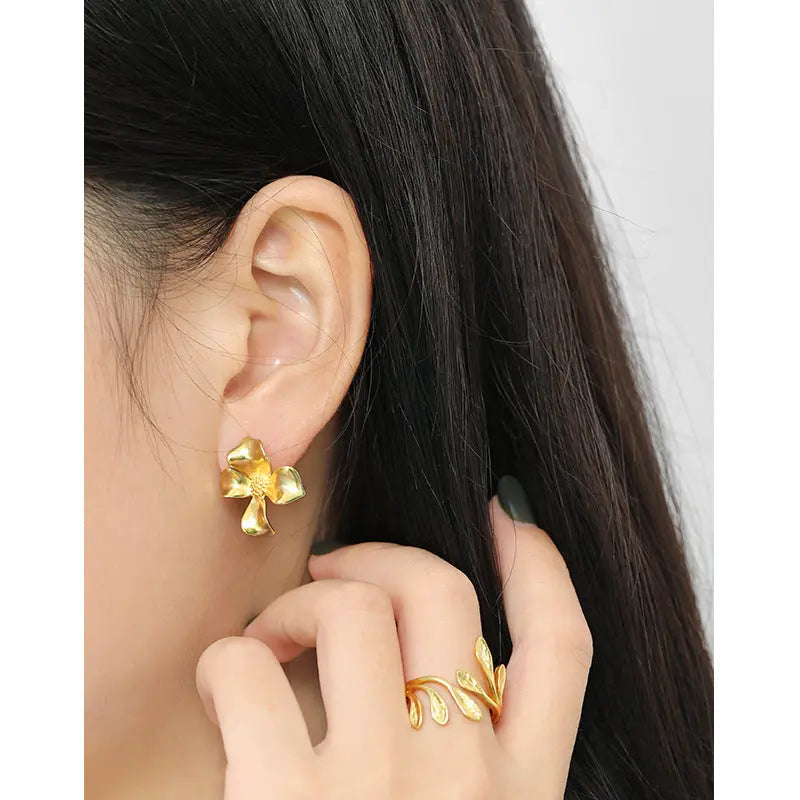 Simple Silver Flower Stud Earrings