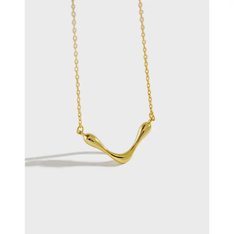ELEGANT V-LETTER COLLARBONE NECKLACE - OPHRASTUDIO