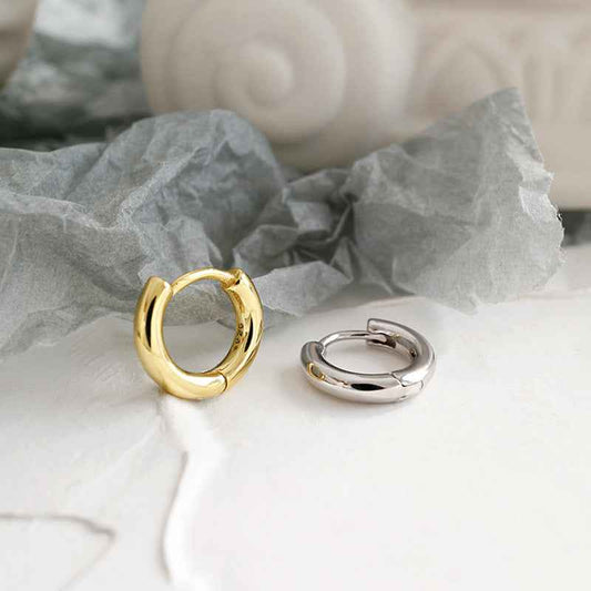 Luna's Minimalist Geometric Silver Huggie Earrings