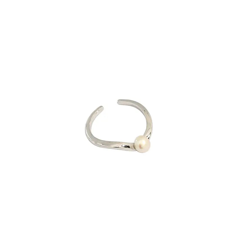 TEMPERAMENT WAVY EAR BUCKLE - OPHRASTUDIO
