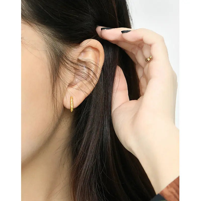 OVAL TEXTURED STERLING SILVER EARRINGS - OPHRASTUDIO