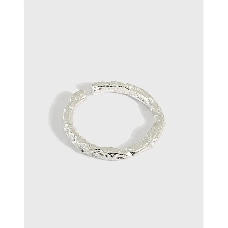 HERA'S TINFOIL PLEATED TEXTURE SILVER RING - OPHRASTUDIO