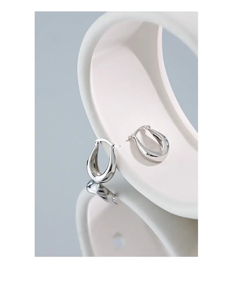 U-SHAPED TEMPERAMENT EARRINGS - OPHRASTUDIO