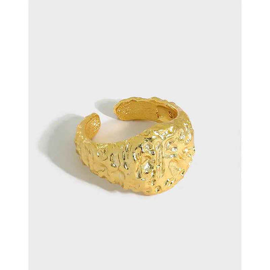 Diana's Hammer Texture Silver Signet Ring