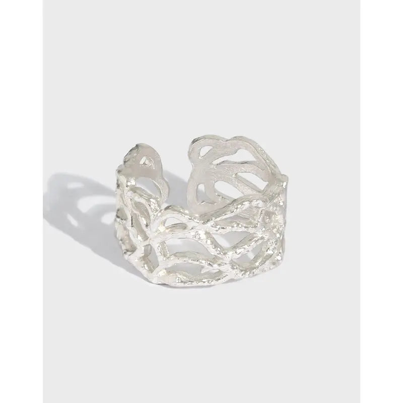 ARBOR'S IRREGULAR BRANCH SILVER RING - OPHRASTUDIO