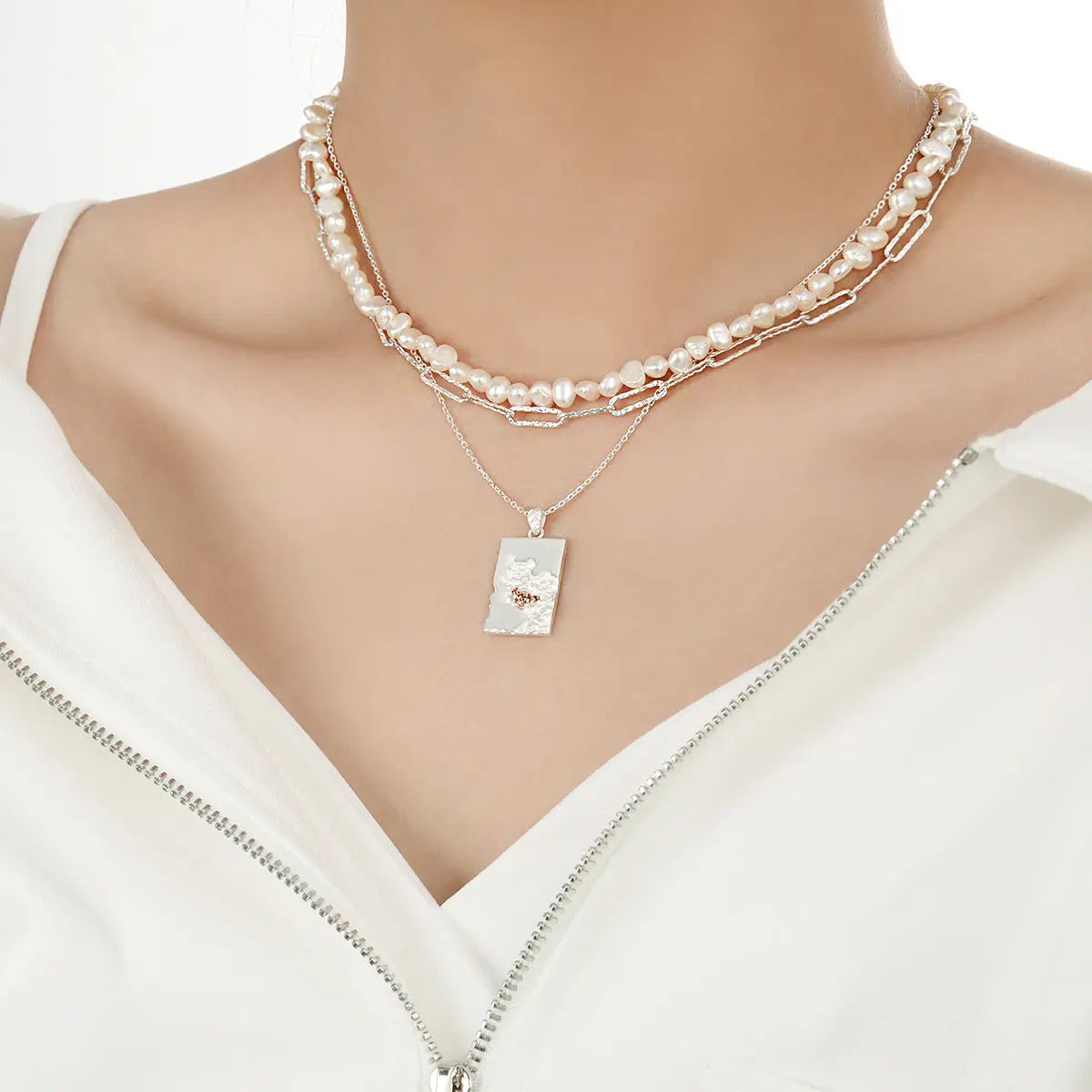 ASYMMETRY ALLURE NECKLACE - OPHRASTUDIO