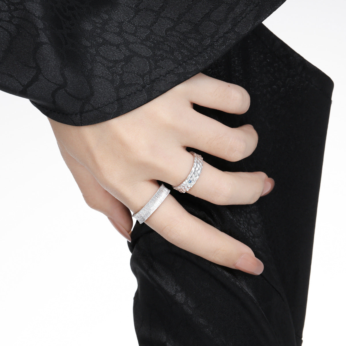 OPHELIA'S HAMMER TEXTURE ZIRCON RING OPHRASTUDIO