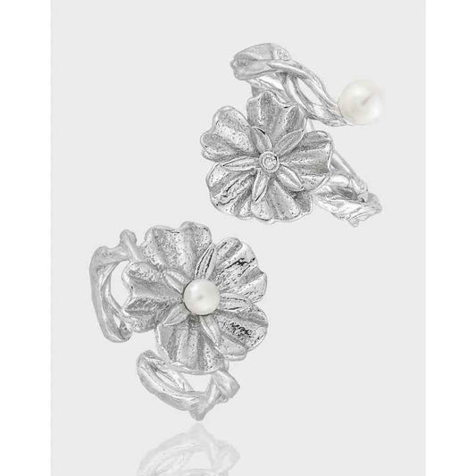 Cold Breeze Luxe Silver Pearl Ring