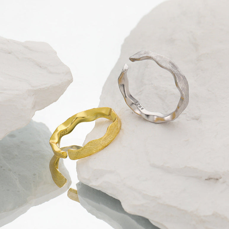 Wrinkled Matte Brushed Silver Band Ring OPHRASTUDIO