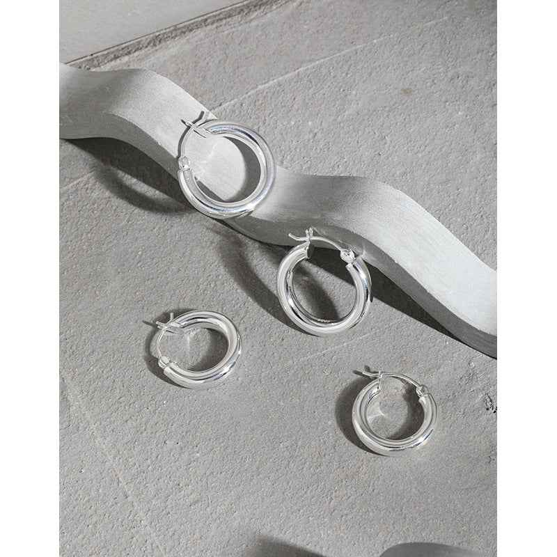 Echo's Geometric Circle Silver Hoop Earrings