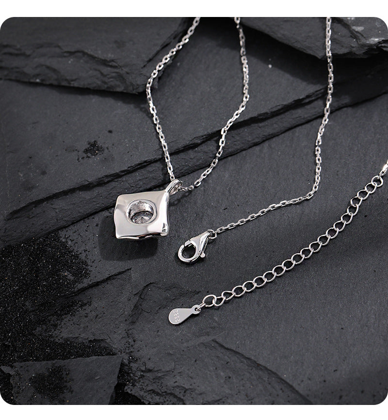 Square Solitaire Pendant Necklace OPHRASTUDIO
