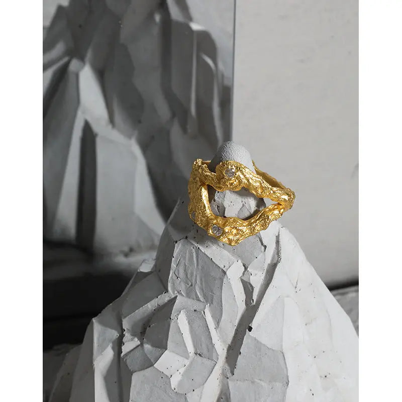 NIAMH'S IRREGULAR ZIRCON SILVER RING - OPHRASTUDIO