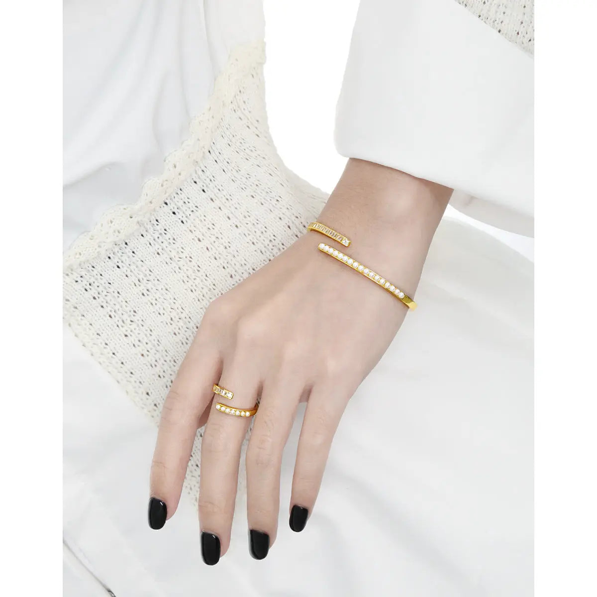 HIGH SENSE PEARL AND ZIRCON BRACELET - OPHRASTUDIO