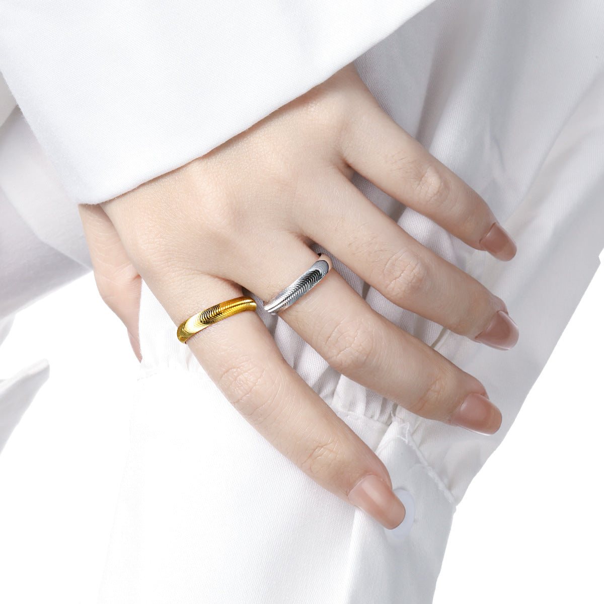WAVEFORM ELEGANCE SILVER RING - OPHRASTUDIO