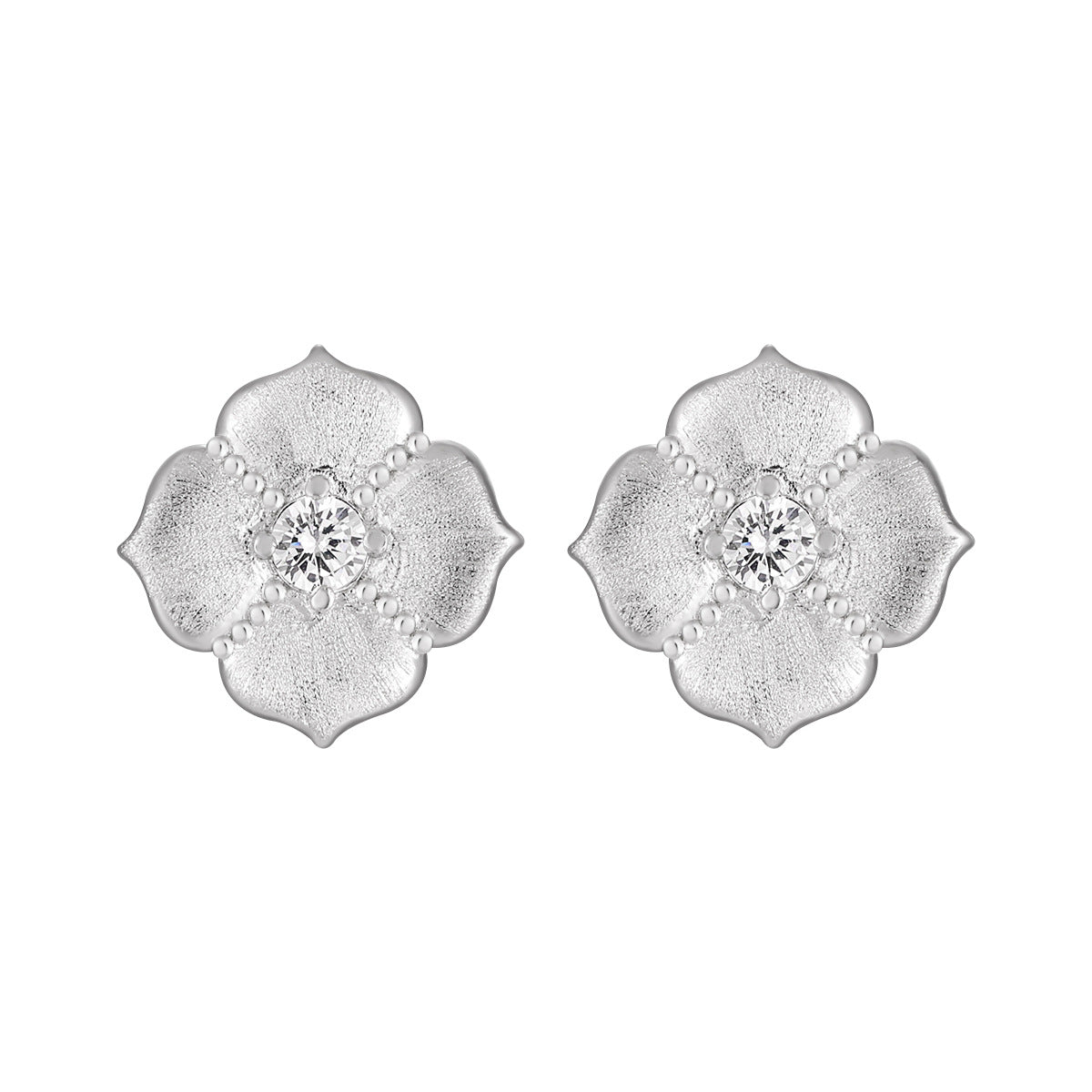 Pavé Zircon Clover Stud Earrings OPHRASTUDIO