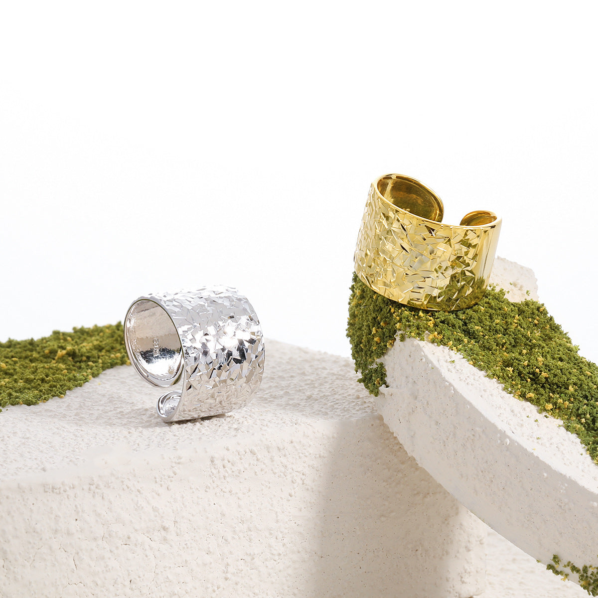 188 Car Flower Hammer Wide Edition Ring Women's Premium S925 Sterling Silver Niche Personality ins Glitter Scales Silver Ring OPHRASTUDIO