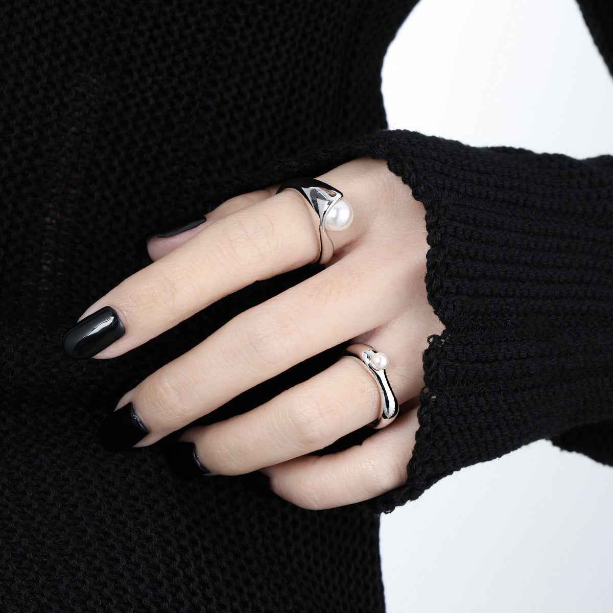 Guinevere's Geometric Silver Pearl Ring