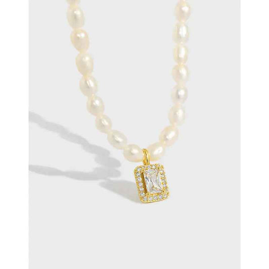 Temperament Silver Pearl Necklace