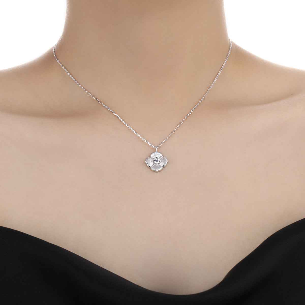 Brushed Clover Pavé Zircon Pendant Necklace