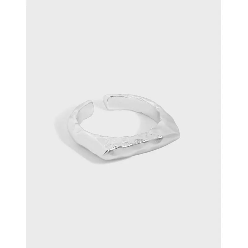 ELARA'S MINIMALIST TEXTURE SILVER RING - OPHRASTUDIO