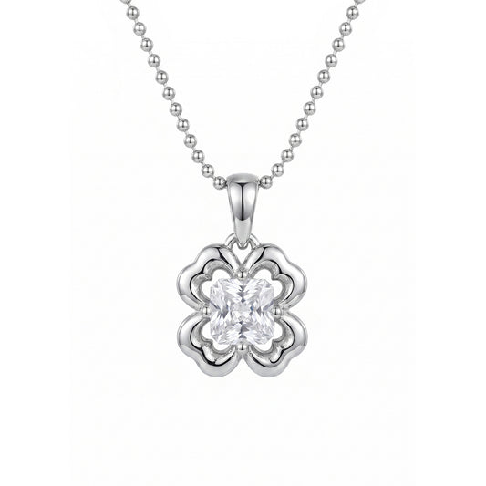 Lucky Clover Blossom Necklace OPHRASTUDIO