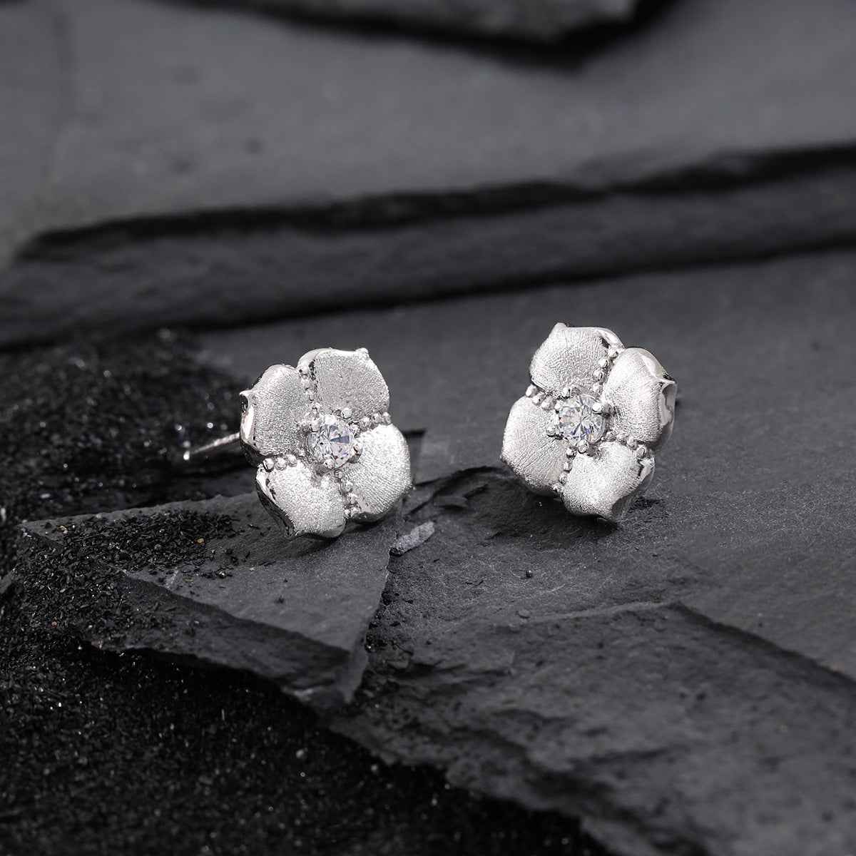 Pavé Zircon Clover Stud Earrings