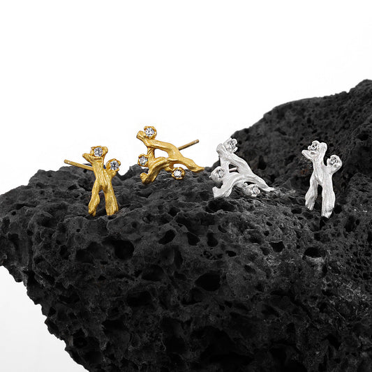 AURORA'S TWINKLE STUD EARRINGS OPHRASTUDIO