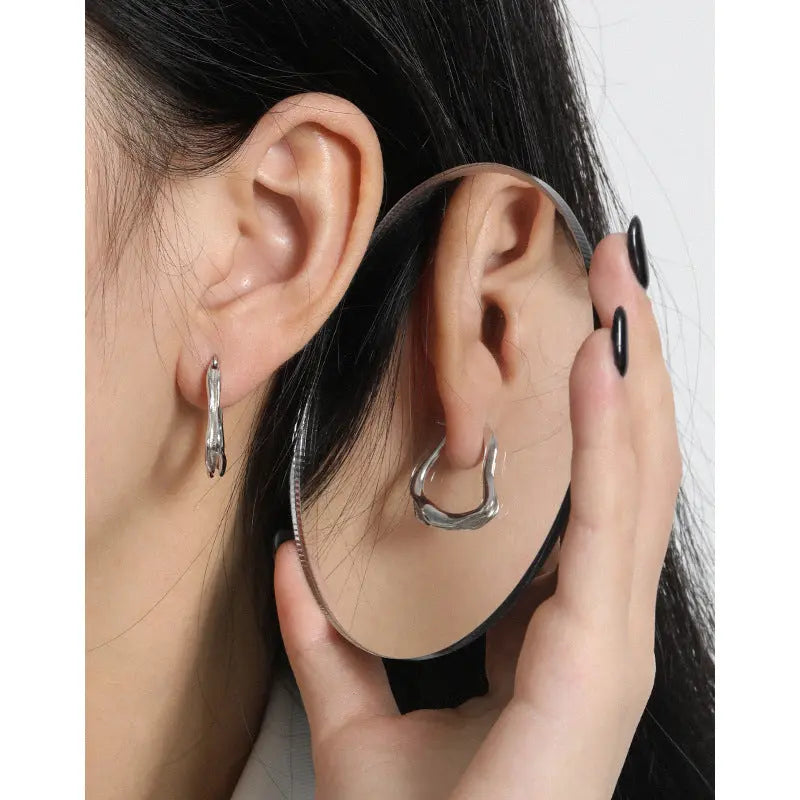 IRREGULAR WAVE TEXTURE EARRINGS - OPHRASTUDIO