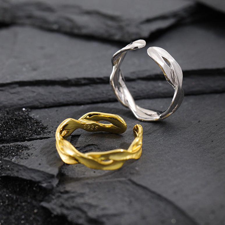 Mobius Band Ring OPHRASTUDIO