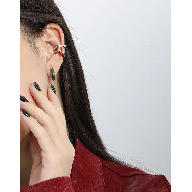 IRREGULAR TEXTURE SQUARE EAR CLIP - OPHRASTUDIO