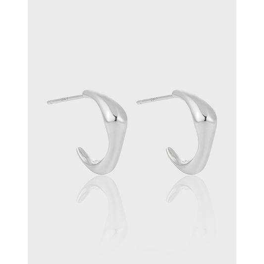 GUINEVERE'S GRACE STUD EARRINGS OPHRASTUDIO