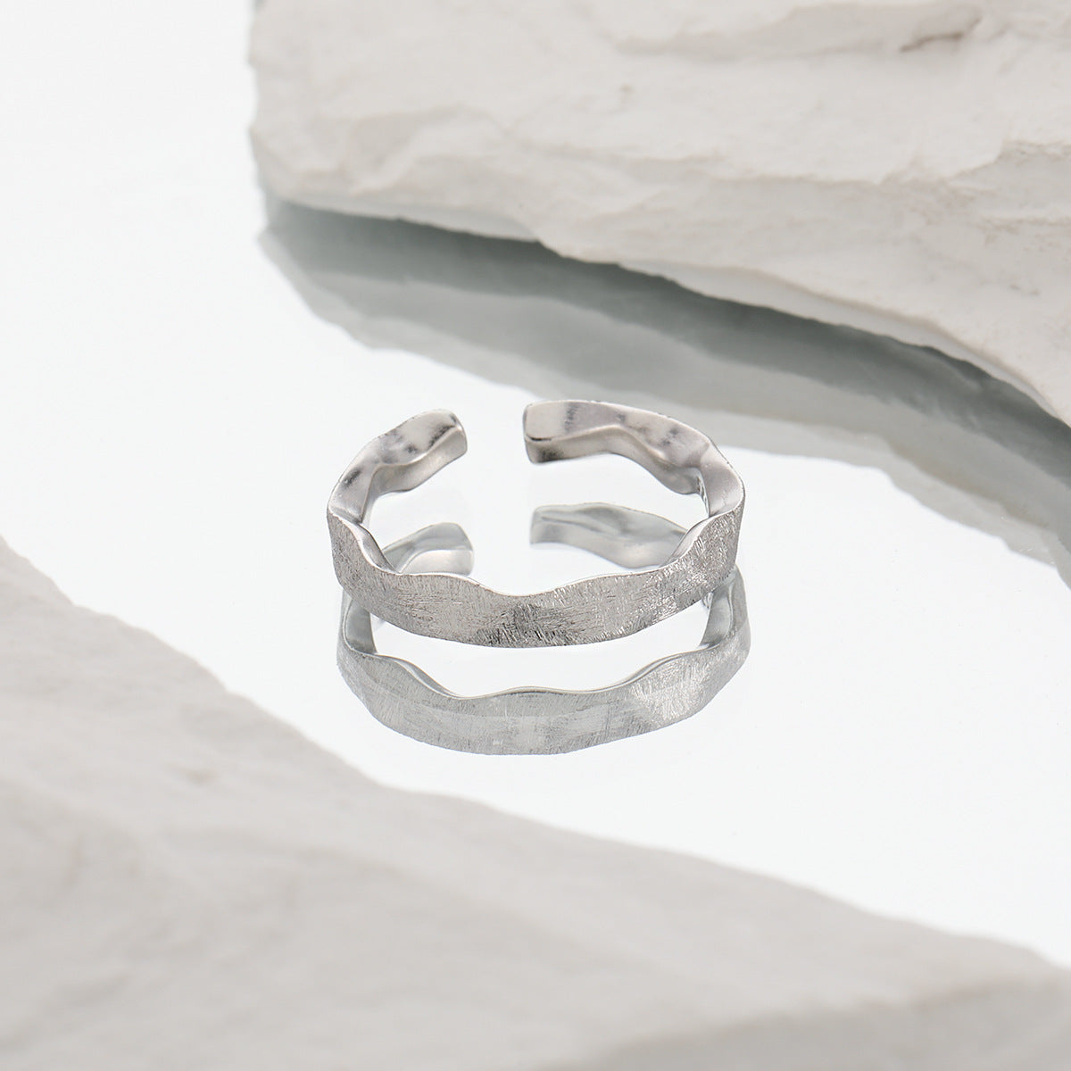 Wrinkled Matte Brushed Silver Band Ring OPHRASTUDIO