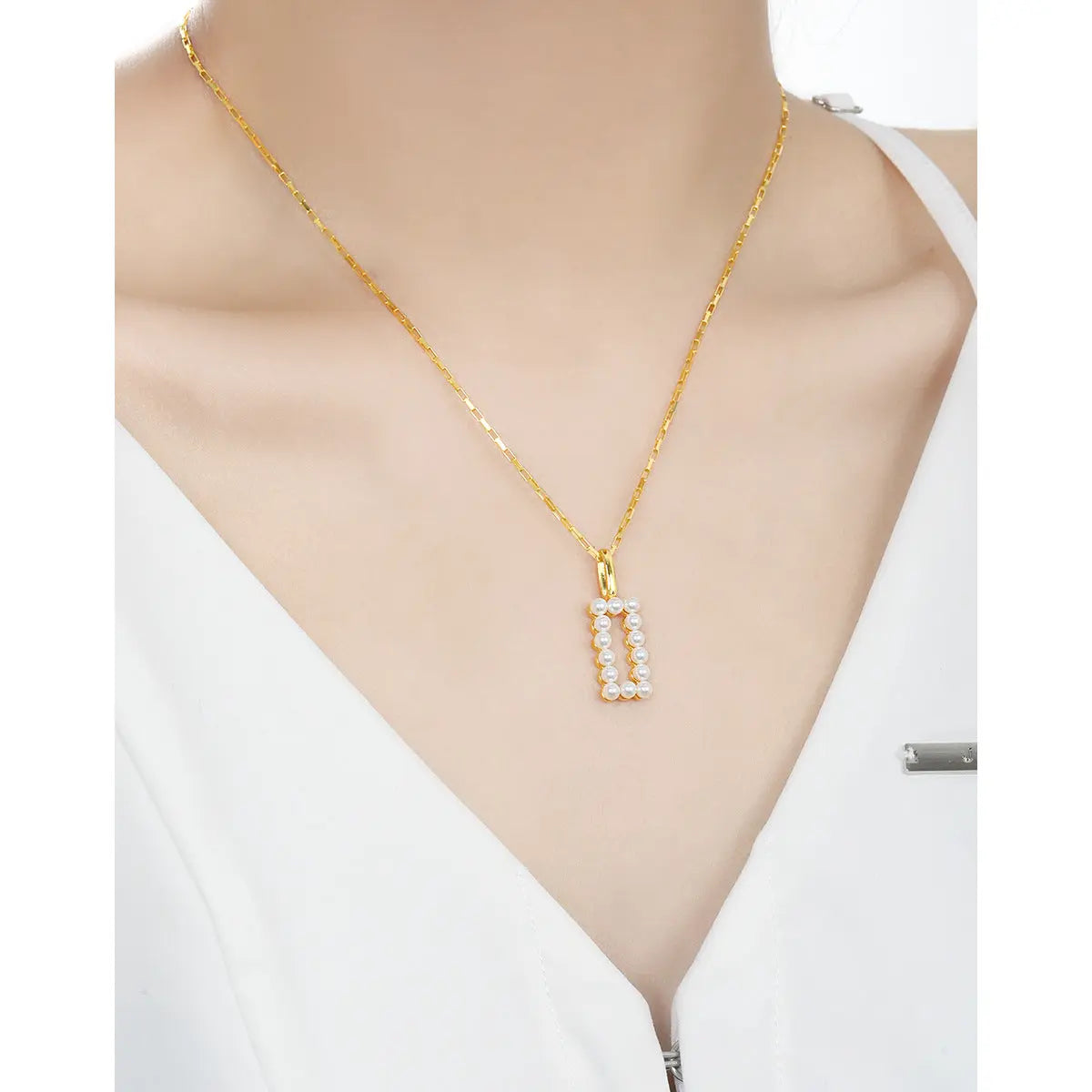 FRENCH PEARL GEOMETRIC NECKLACE - OPHRASTUDIO