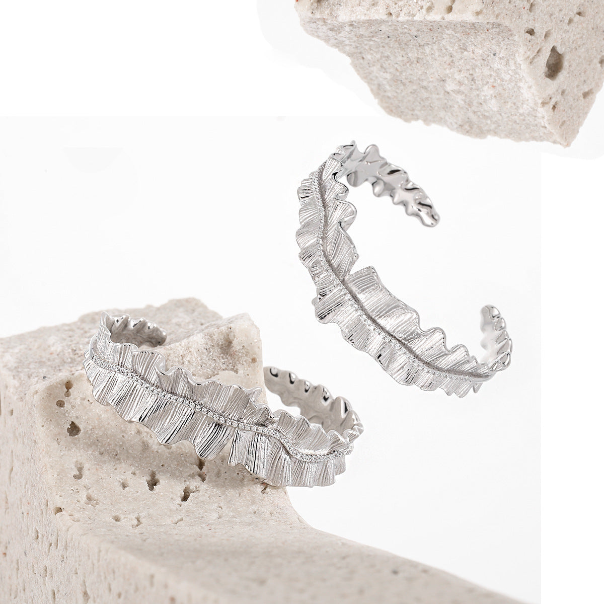 VICTORIA'S PLEATED SKIRT ZIRCON BRACELET OPHRASTUDIO