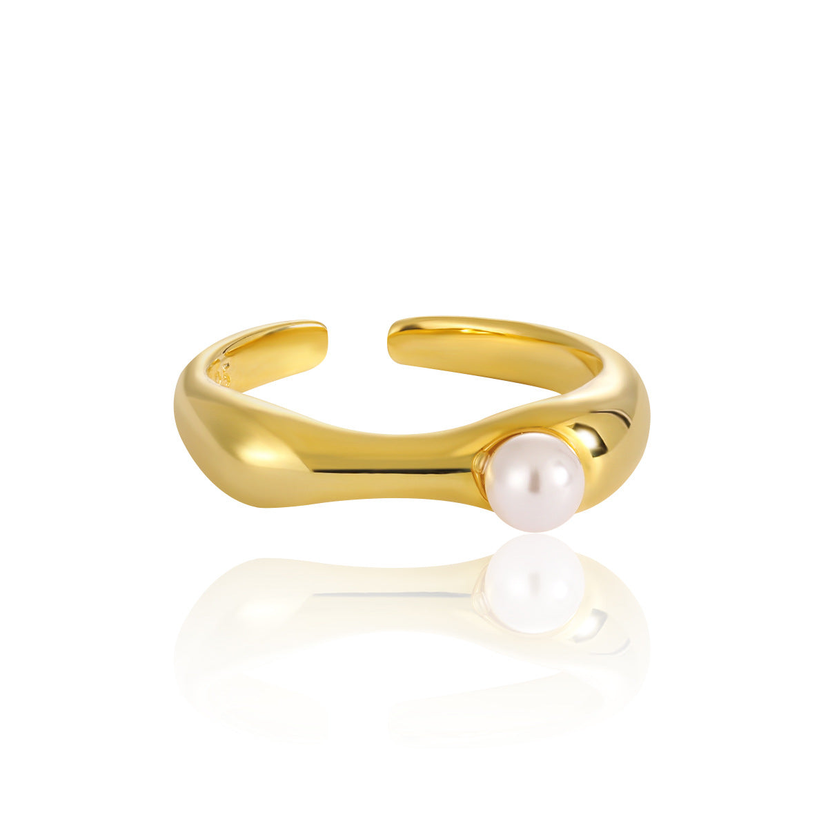 GUINEVERE'S GEOMETRIC SILVER RING OPHRASTUDIO