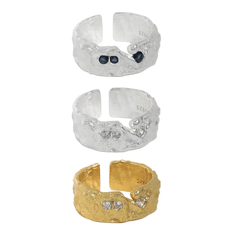 ARIADNE'S ZIRCON TEXTURE SILVER RING - OPHRASTUDIO