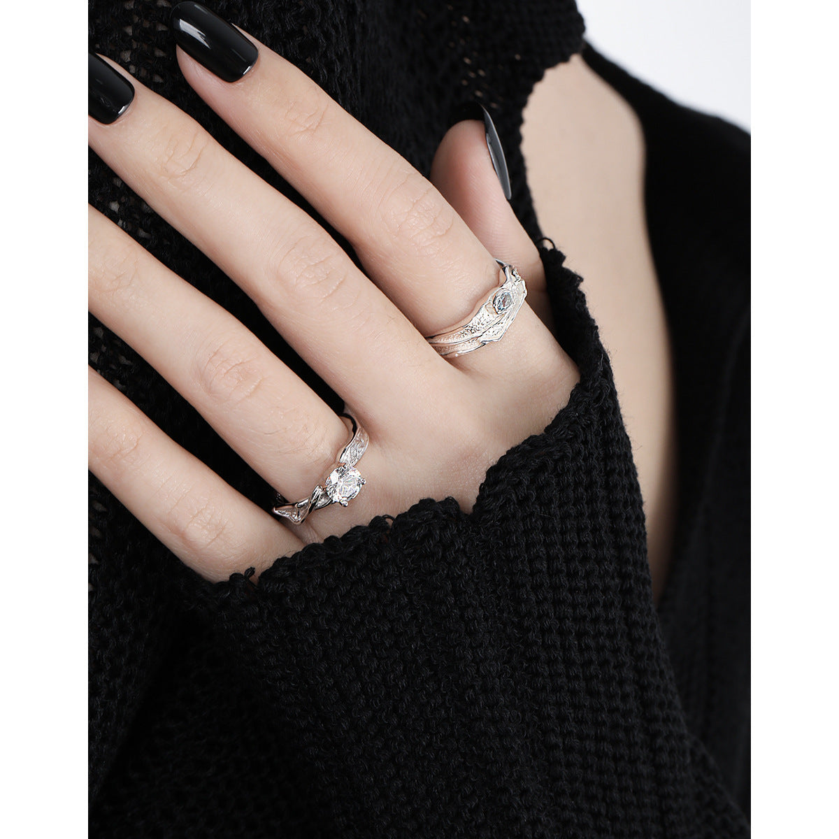 BELLE'S STRIPE SILVER RING OPHRASTUDIO