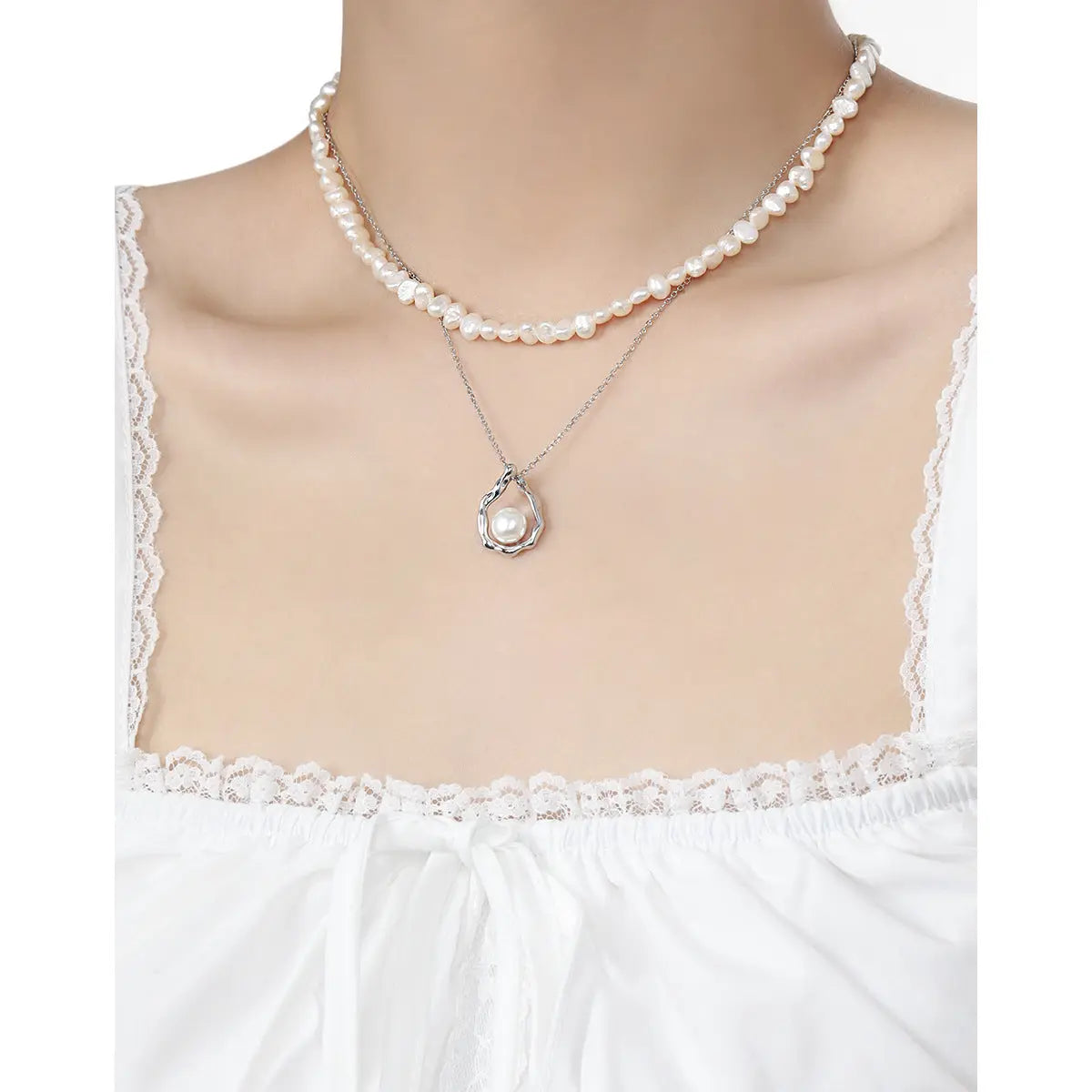 GEOMETRIC PEARL DROP NECKLACE - OPHRASTUDIO