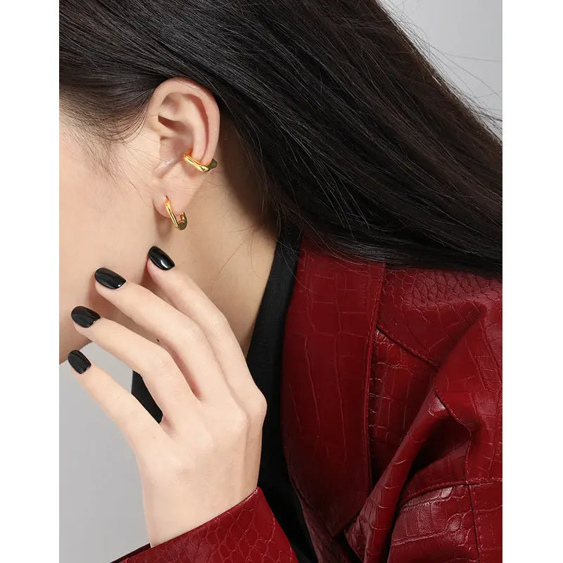 IRREGULAR TEXTURE SQUARE EAR CLIP - OPHRASTUDIO