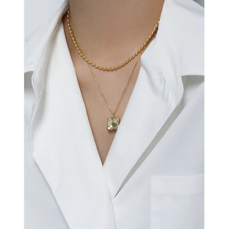 ARABELLA'S SQUARE PENDANT SILVER NECKLACE - OPHRASTUDIO