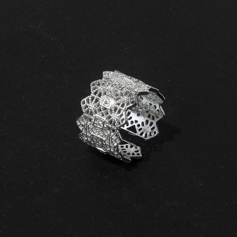 French Embroidered Lace Hollow Vintage Ring OPHRASTUDIO