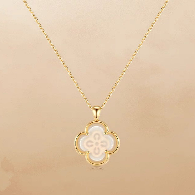 Fields of Summer Clover Silver Necklace OPHRASTUDIO