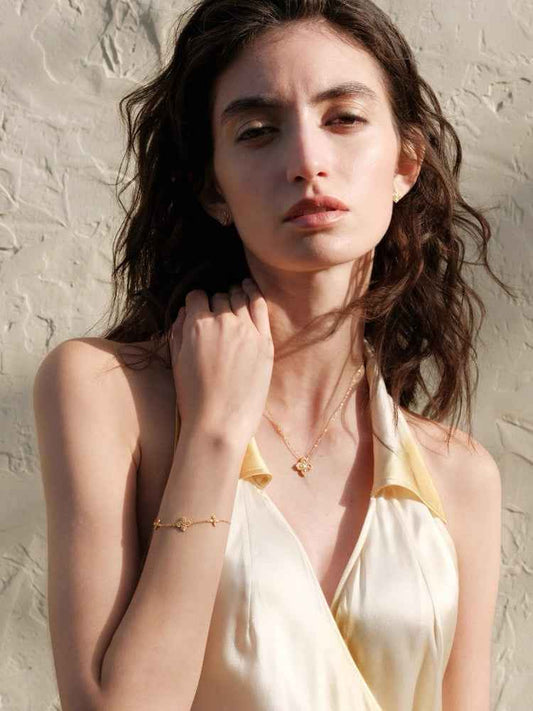 Lost Spring Valley Silver Clover Bracelet