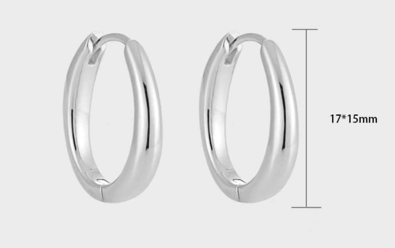 Oval Polished Silver Hoop Earrings