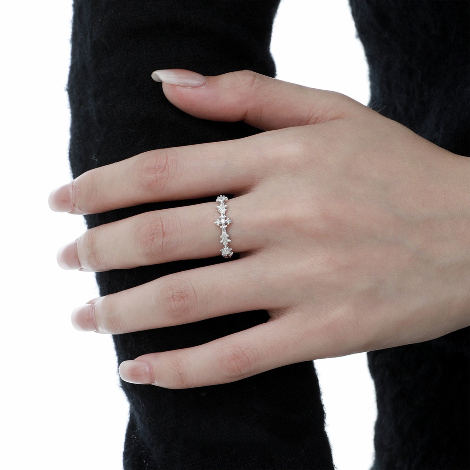 Floral Cross Silver Ring OPHRASTUDIO